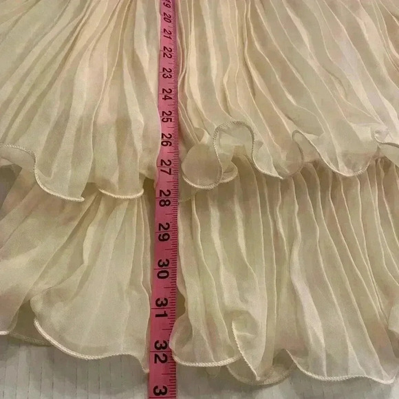 Umgee Women’s Lace Ruffles Sleeveless Elegant Party Loose Cream Mini Dress NEW - Picture 6 of 14